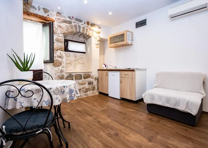 New Rustic Apartments Tonko